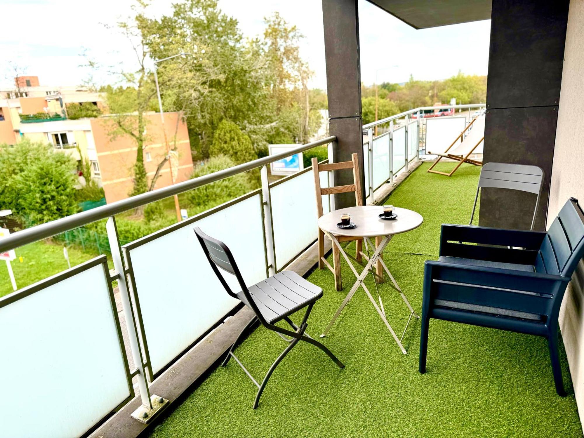 Bel Appartement T3 de 60m2 avec Parking, Terrasse, proche du Métro et du Périph Toulouse Extérieur photo