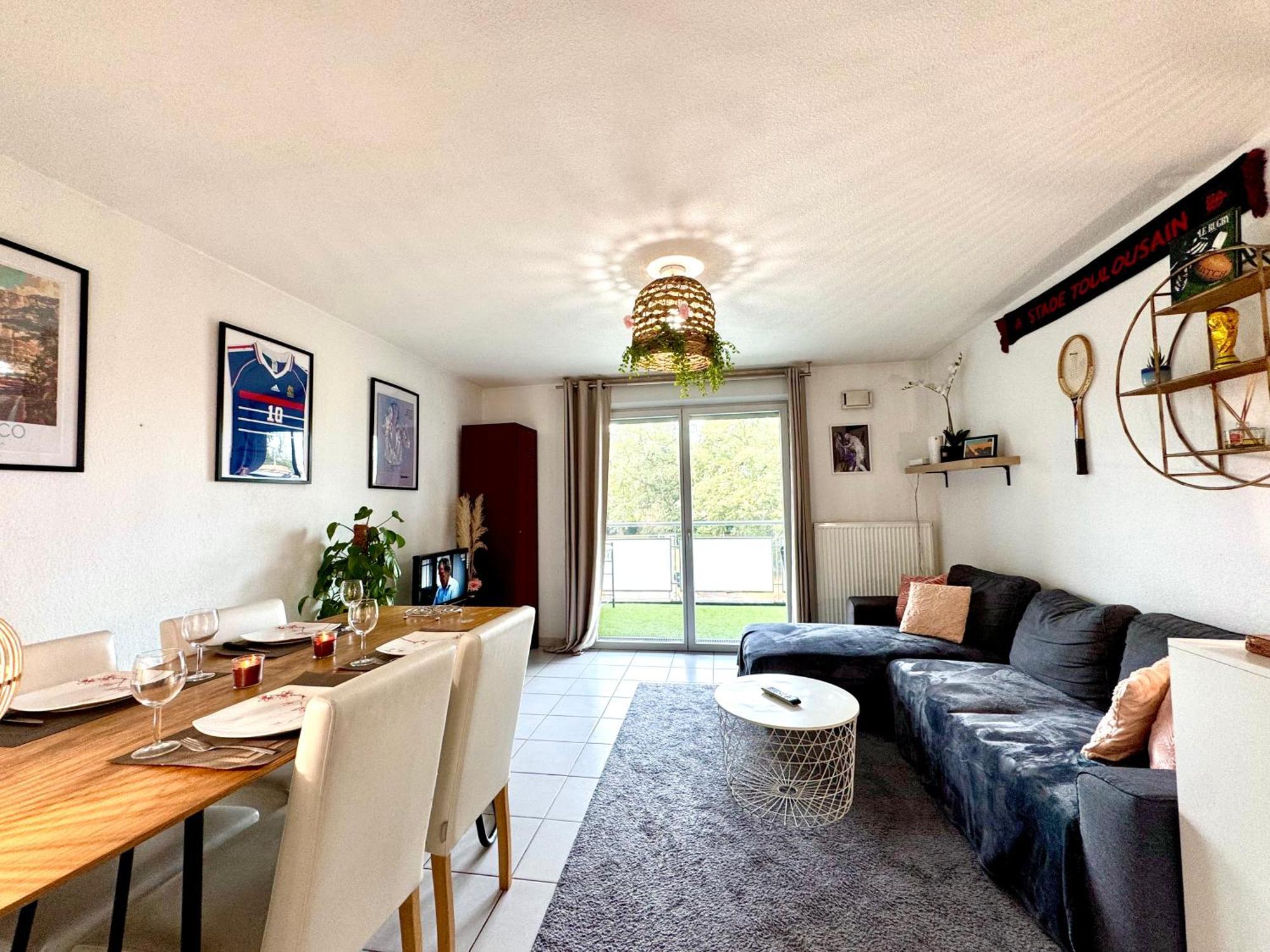 Bel Appartement T3 de 60m2 avec Parking, Terrasse, proche du Métro et du Périph Toulouse Extérieur photo