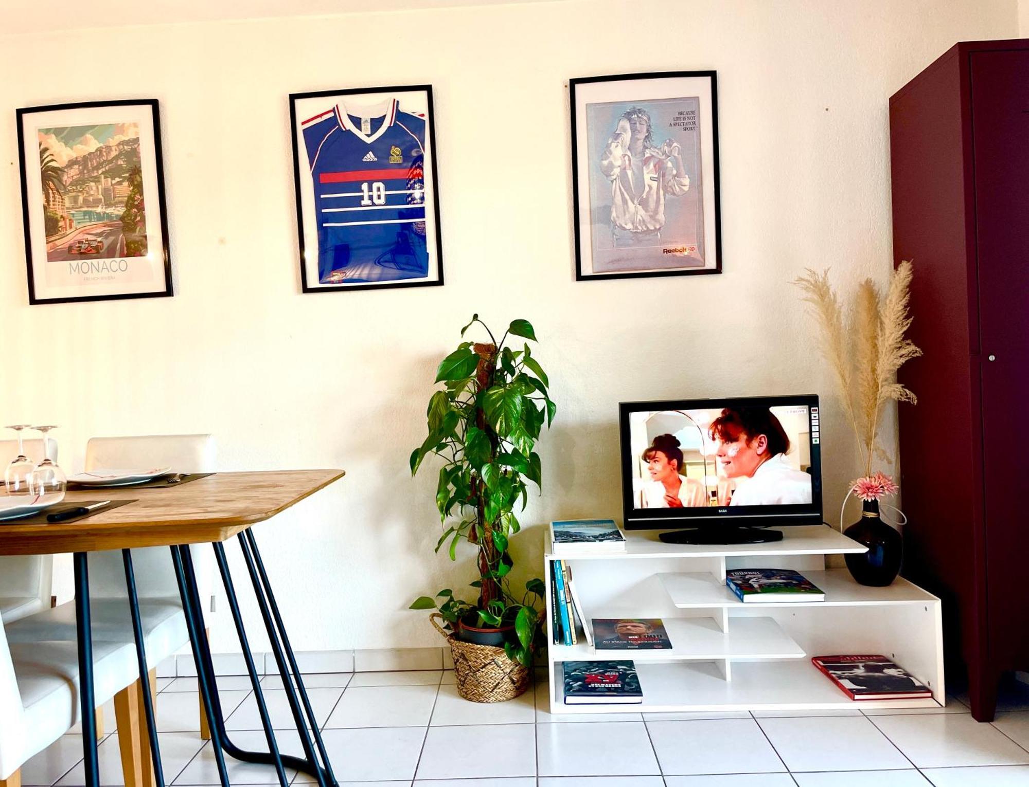 Bel Appartement T3 de 60m2 avec Parking, Terrasse, proche du Métro et du Périph Toulouse Extérieur photo