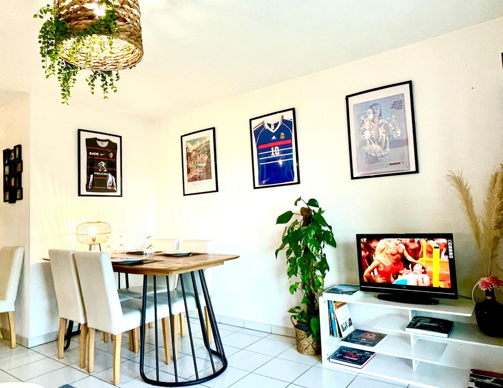 Bel Appartement T3 de 60m2 avec Parking, Terrasse, proche du Métro et du Périph Toulouse Extérieur photo
