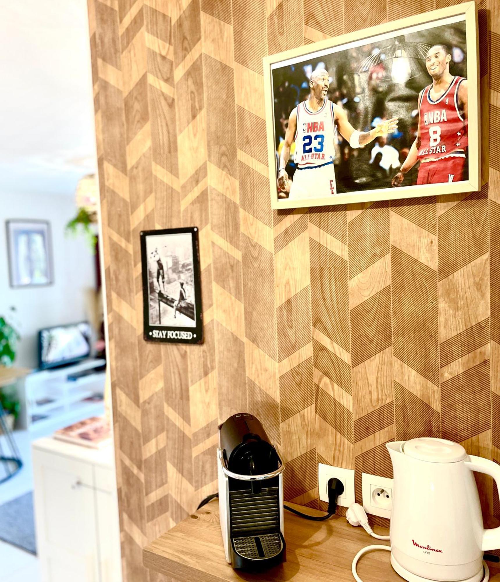 Bel Appartement T3 de 60m2 avec Parking, Terrasse, proche du Métro et du Périph Toulouse Extérieur photo
